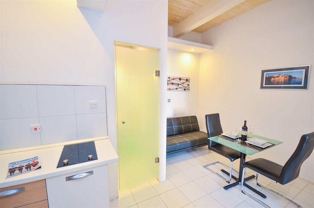 Barrakka Suites Valletta Exterior photo